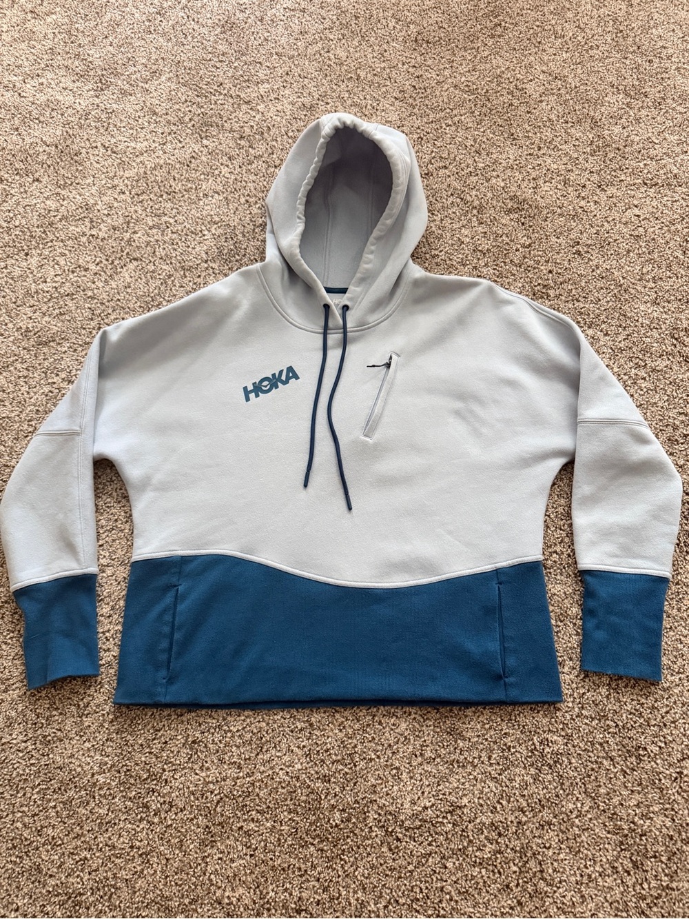 Hoka Two-Tone Hooded Pullover - Light Blue & Teal